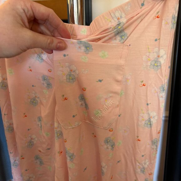 Djerf Avenue Go Slow PJ set - Picture 6 of 9